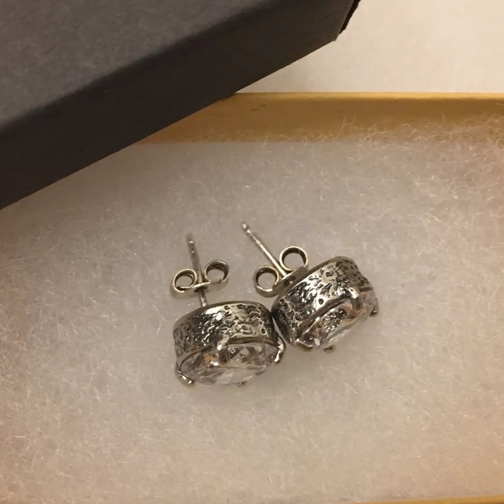 Silpada CROWN JEWEL Cubic Zirconia earrings P2381 - Picture 13 of 16